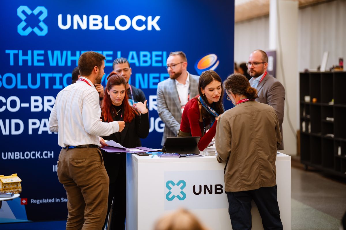 14.2. CVSummit25_Networking.jpg