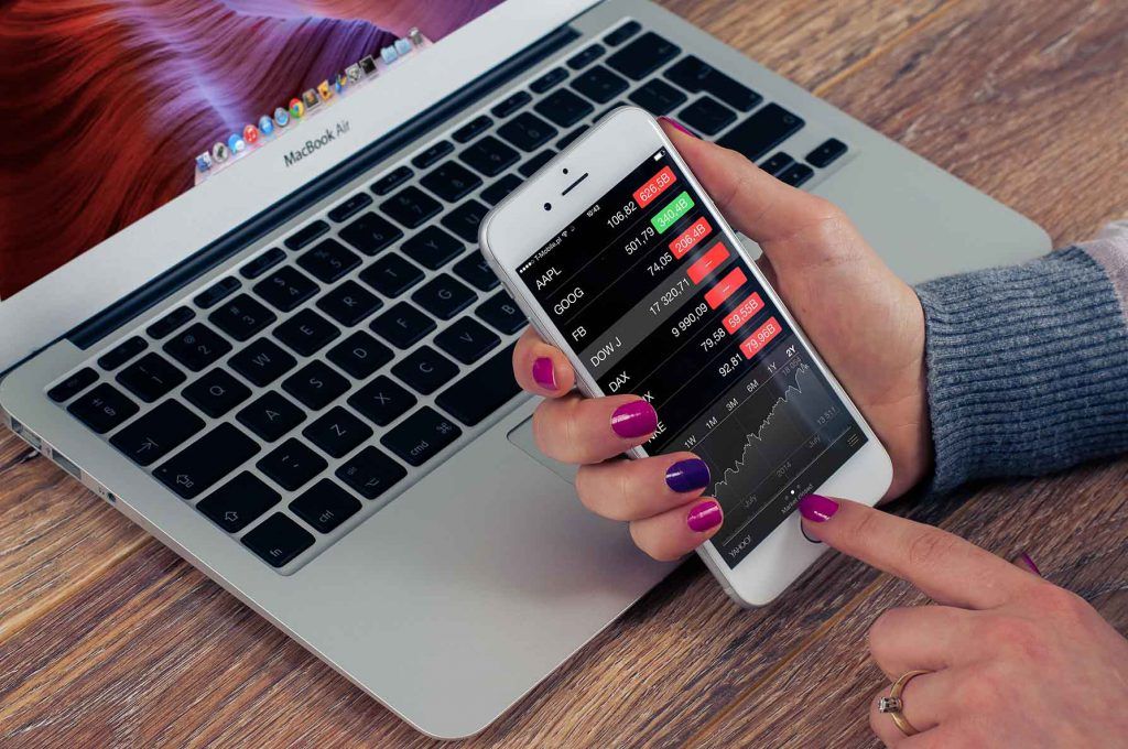 Robinhood Built a Blockchain for Stocks. The Cat Memecoins Took It Over.